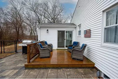 26 Prospect St, Blackstone, MA 01504 - Photo 27