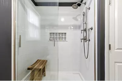 26 Prospect St, Blackstone, MA 01504 - Photo 13