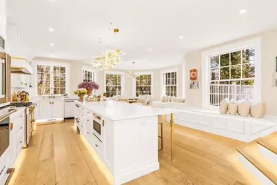 31 Boyles St, Beverly, MA 01915 - Photo 9