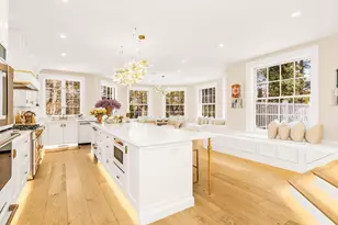 31 Boyles St, Beverly, MA 01915 - Photo 9