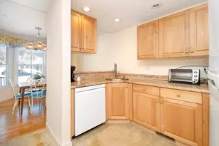 4 Autumn Dr, Hudson, MA 01749 - Photo 7