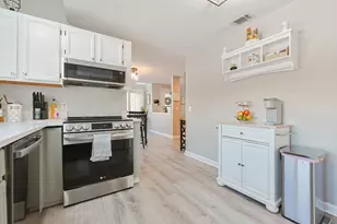 640 Maple Brook Rd, Bellingham, MA 02019 - Photo 17