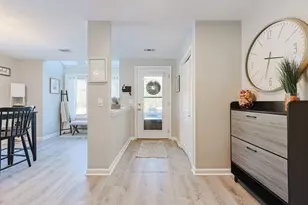 640 Maple Brook Rd, Bellingham, MA 02019 - Photo 3