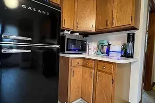 125 Beale, Quincy, MA 02170 - Photo 3