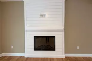 79 Park Dr, Acushnet, MA 02743 - Photo 13