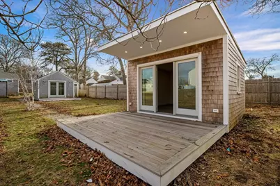 18 Cross St, Dennis, MA 02639 - Photo 11