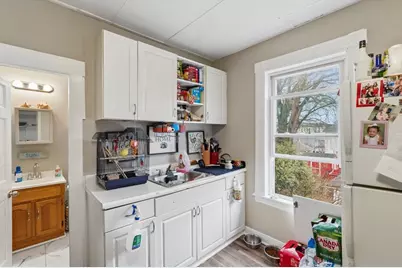 14-14 1/2 Hacker St, Worcester, MA 01603 - Photo 23