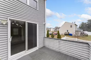 140 Powhattan Dr, Taunton, MA 02718 - Photo 37