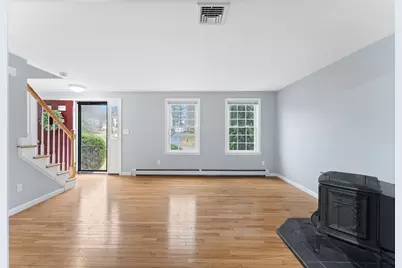 140 Powhattan Dr, Taunton, MA 02718 - Photo 7