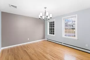 140 Powhattan Dr, Taunton, MA 02718 - Photo 15