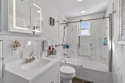 84 Algonquin St, Brockton, MA 02302 - Photo 17