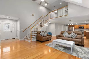 517 Ideal Ln, Ludlow, MA 01056 - Photo 5