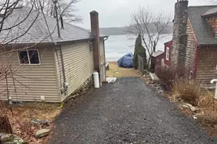 46 Finn Park Rd, Rutland, MA 01543 - Photo 3