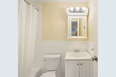 995 Massachusetts Avenue #105, Arlington, MA 02476 - Photo 9