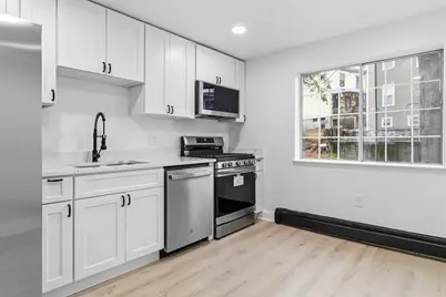 1 19th Street #3, Lowell, MA 01850 - Photo 3