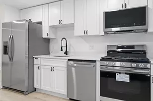 1 19th St, Lowell, MA 01850 - Photo 5