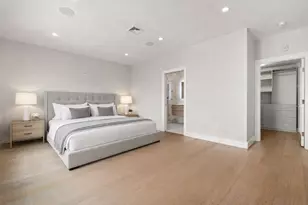 51 Silver St, Boston, MA 02127 - Photo 15