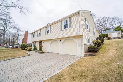 38 Cranmore Ln, Melrose, MA 02176 - Photo 15