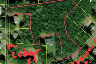 146A Cedar St, Sturbridge, MA 01566 - Photo 1