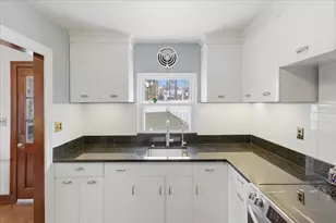 11 Stimson St, Boston, MA 02132 - Photo 9