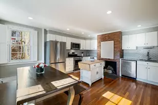 10 Summer St, Boston, MA 02129 - Photo 7