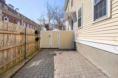 10 Summer Street #1, Boston, MA 02129 - Photo 33