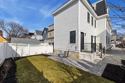 10 Bartlett St #1, Somerville, MA 02145 - Photo 37