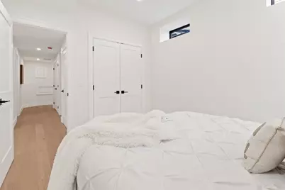 10 Bartlett St #1, Somerville, MA 02145 - Photo 21