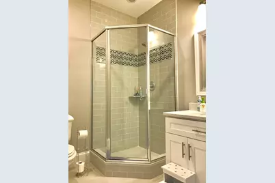 301 Linden St, Wellesley, MA 02481 - Photo 23