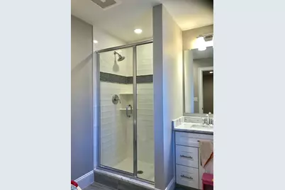 301 Linden St, Wellesley, MA 02481 - Photo 9