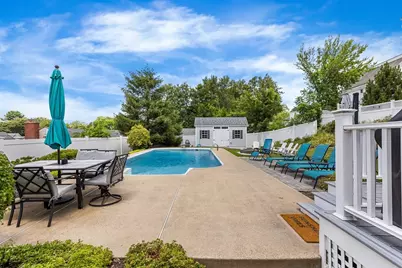 37 Fremont Street, Reading, MA 01867 - Photo 5