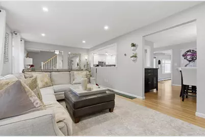 37 Fremont Street, Reading, MA 01867 - Photo 13