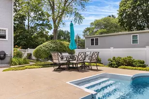 37 Fremont St, Reading, MA 01867 - Photo 39