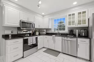 37 Fremont St, Reading, MA 01867 - Photo 19