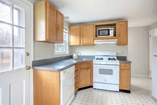 27 Clough Rd, Dedham, MA 02026 - Photo 5