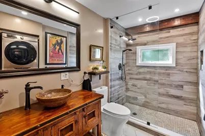 28 Gordon Rd, Medford, MA 02155 - Photo 21