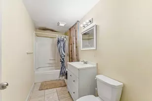 121 Winfield St, Worcester, MA 01602 - Photo 25