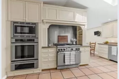 1114 Orleans Rd. #2, Chatham, MA 02633 - Photo 9