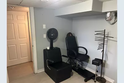 88 Pinehurst Ave, Brockton, MA 02302 - Photo 29