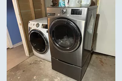 88 Pinehurst Ave, Brockton, MA 02302 - Photo 15