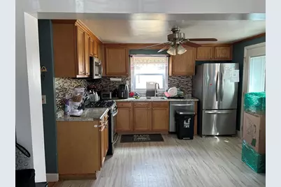 88 Pinehurst Ave, Brockton, MA 02302 - Photo 3