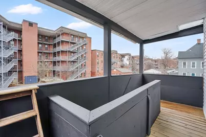 14 Adams St, Springfield, MA 01105 - Photo 17