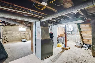 14 Adams St, Springfield, MA 01105 - Photo 33