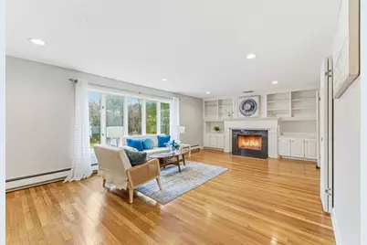 5 Hillcrest Road, Bedford, MA 01730 - Photo 3