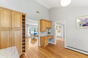 5 Hillcrest Rd, Bedford, MA 01730 - Photo 9