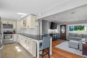 17 Oakvale Rd, Framingham, MA 01701 - Photo 9