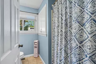 17 Oakvale Rd, Framingham, MA 01701 - Photo 23