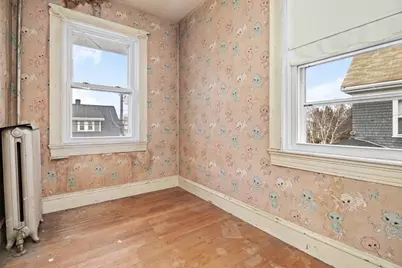 36 Sargent St, Winthrop, MA 02152 - Photo 9