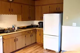 30 Clarence St, Everett, MA 02149 - Photo 5