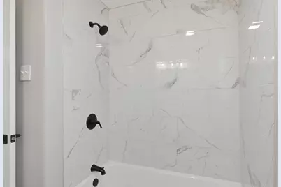 354 Greenaway Dr, Springfield, MA 01109 - Photo 11